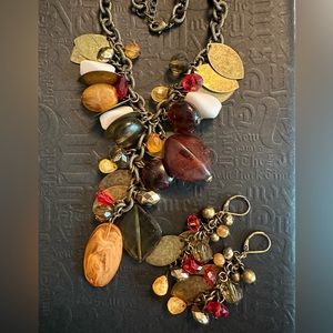 Vintage Brass Leaf Faceted Bead Acrylic Nugget Multicolor Faux Gem Necklace Set